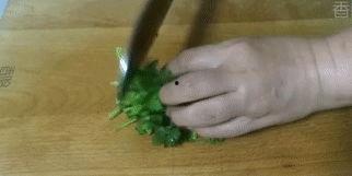 腰小红绳吃瓜,揭秘网络红人吃瓜背后的故事