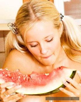 美国女吃瓜,揭秘娱乐圈幕后真相