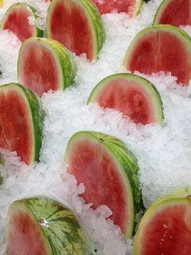 过度吃瓜会怎样,揭秘网络舆论背后的健康隐患