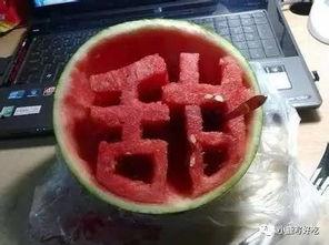 中二吃瓜少年,揭秘网络迷雾下的奇幻世界