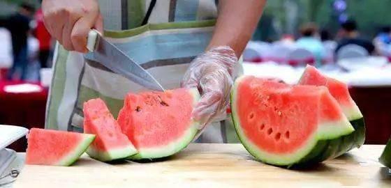 烟台牟平网友吃瓜事件,网络舆论的风暴与反思