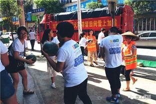 武冈吃瓜现场视频大全,趣味横生的街头百态大集合