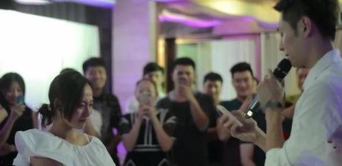 小曾直播吃瓜是真的吗视频